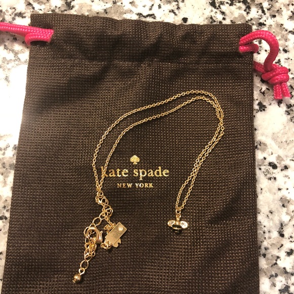 🎉Host Pick 🤩❣️Kate spade bee necklace🐝 - Picture 4 of 8